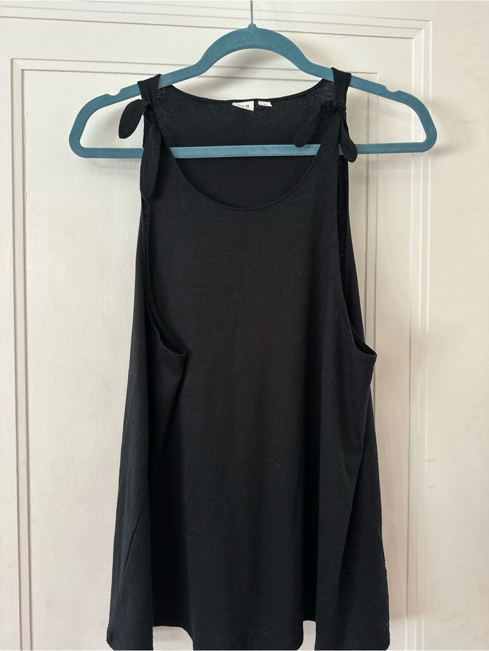 GAP Black Tie-Shoulder Tank Top